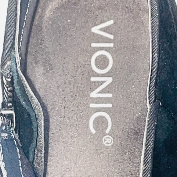 VIONIC Suede Size 8.5 Serena Black Ankle Boots Side Zipper Westen Boot - Picture 3 of 9